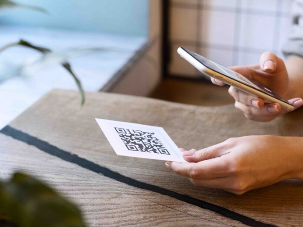 Pastaneler ve Tatlıcılar için Mobil Menü Sistemi – Yalova Bilgisayar